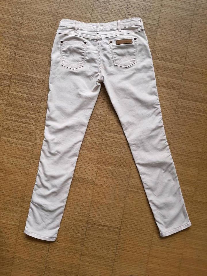 Wrangler Molly Damen Jeans SLIM STRAIGHT STRETCH W30/ L32 in Rose in Unterhaching