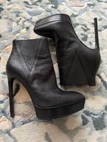 Saint Laurent Boots, Große 37 Berlin - Wilmersdorf Vorschau