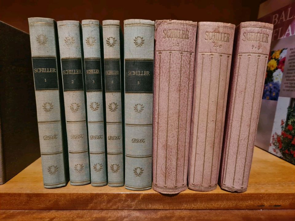 Schillers Werke in 5 und 3 Bänden BDK in Neubrandenburg