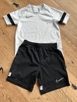 Sportset Nike Gr. M Brandenburg - Calau Vorschau