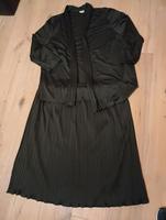 festliches Outfit Rock Shirt & Jacke Gr.56 8xl Bayern - Weißenburg in Bayern Vorschau