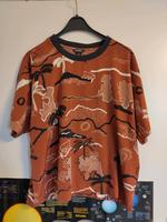 Cooles weites Shirt in Gr. M Hessen - Friedberg (Hessen) Vorschau