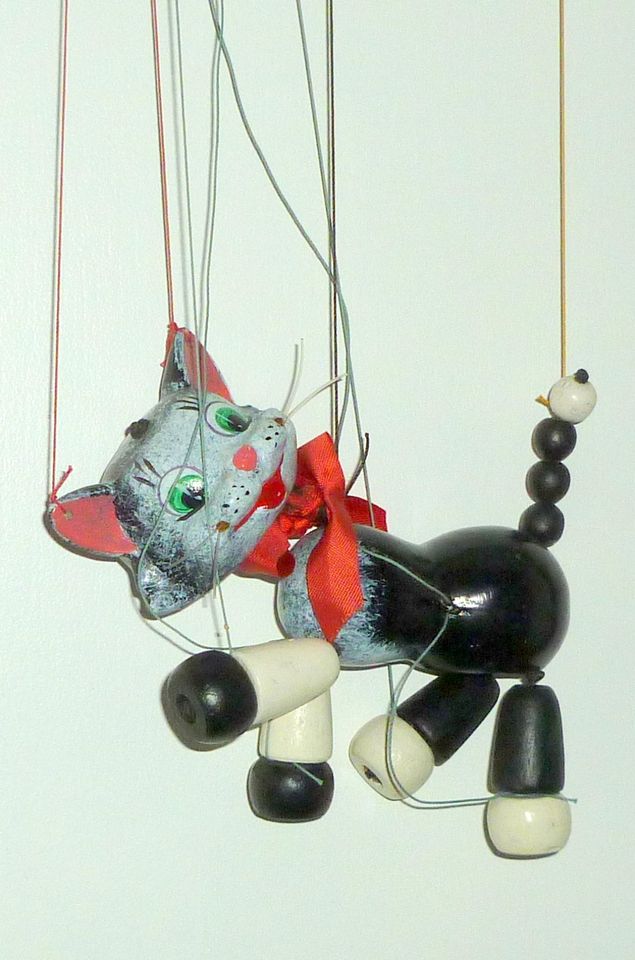 PELHAM PUPPETS-KATZE MARIONETTE IM ORIGINALKARTON 60er JAHRE MADE in Limburg