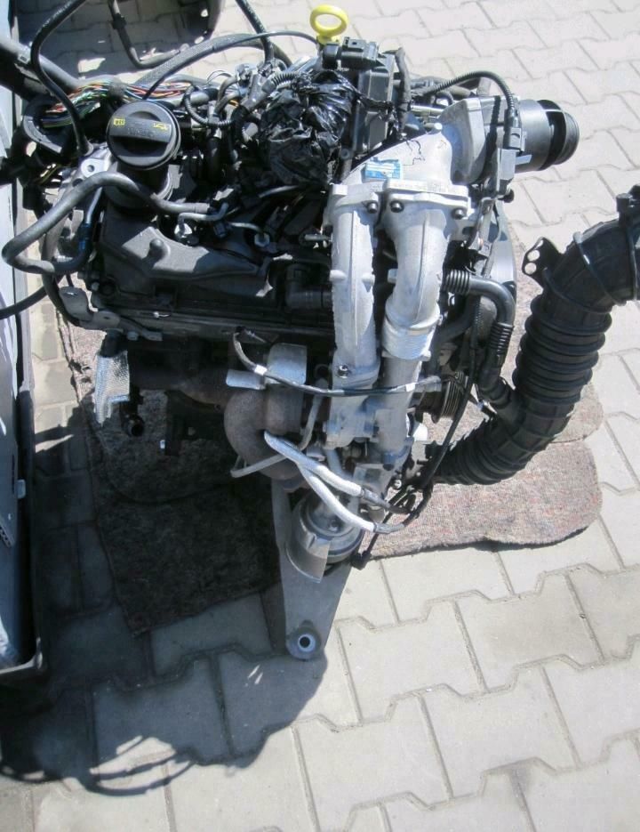 MOTOR VW T5 CFC CFCA 180PS 2.0TDI BI-TURBO BJ2014 49TKM komplett in Dippoldiswalde