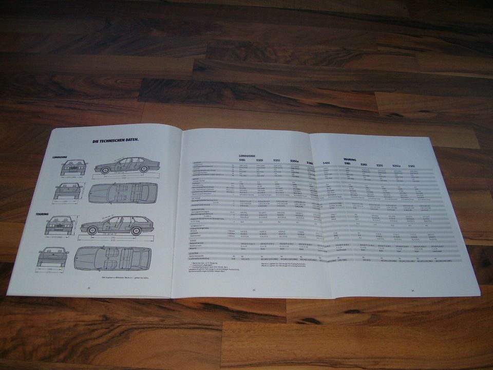 BMW 5er E34 Prospekt von 1/1993 mit 42 Seiten Limousine + Touring in Göttingen