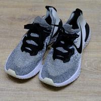 Nike react, Größe 40, Damen, grau Nordrhein-Westfalen - Bad Honnef Vorschau