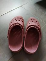 Crocs iconic comfort Größe j3 35 36 rosa Hessen - Roßdorf Vorschau