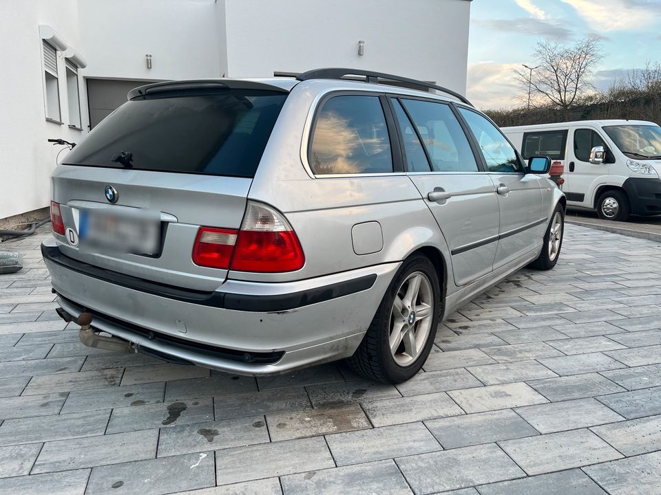 BMW e46 325i touring in Singen