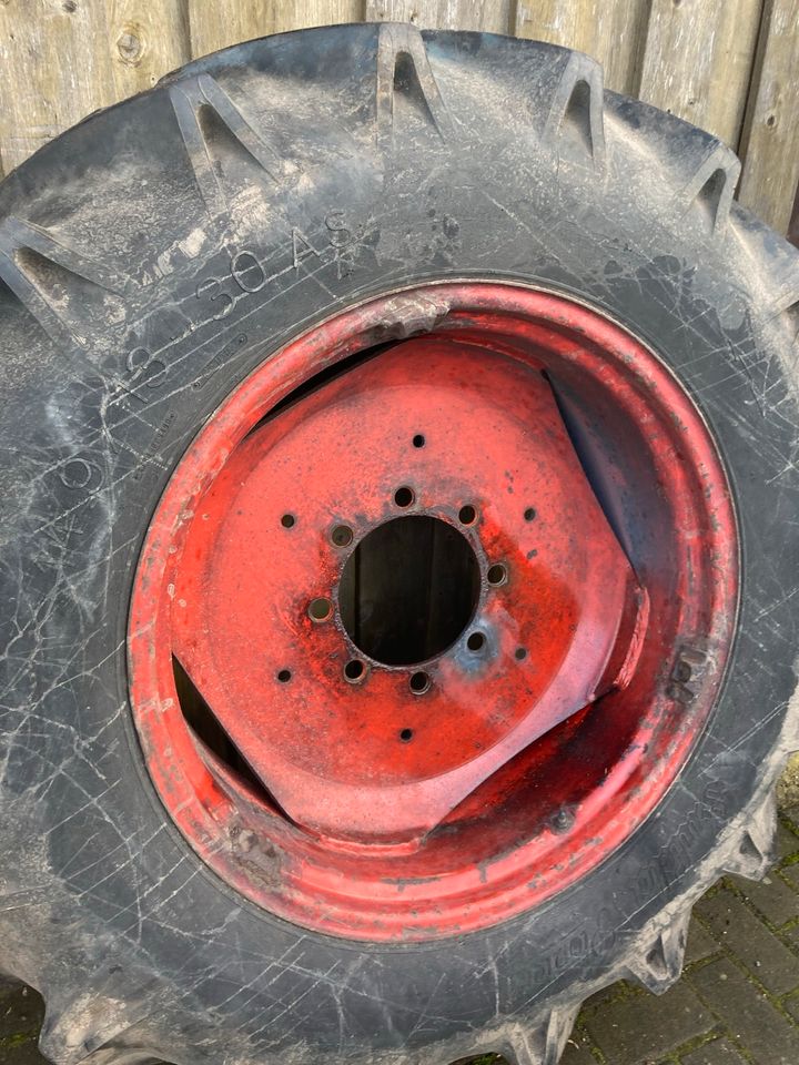 Original Fendt Traktor Hinterräder 14.9-30 102 103 3s 4s 5s 106 in Wildeshausen