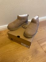 UGG Mini Beige, Gr. 37, neu Niedersachsen - Hameln Vorschau