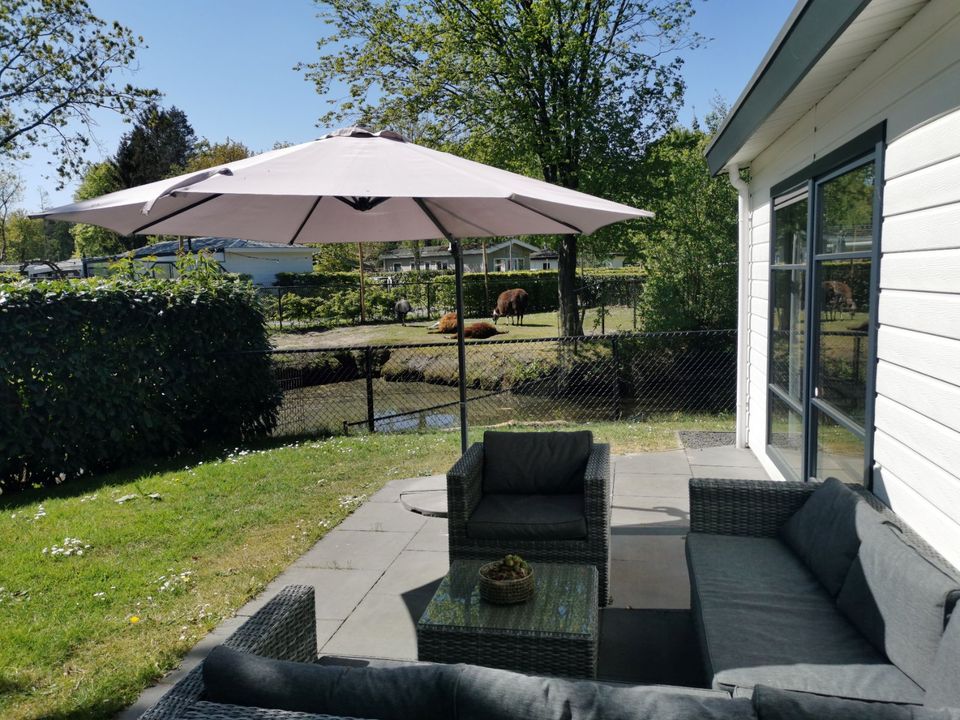 Ferienwohnung bei Steenwijk, Chalet NL Giethoorn, mit Pool in Mettingen