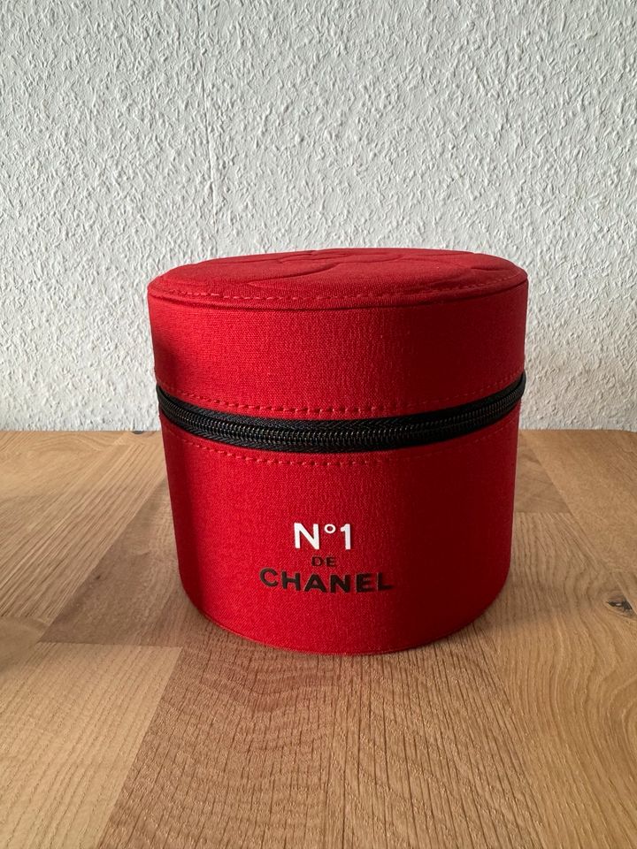 Chanel beauty Box bag in Mainhardt
