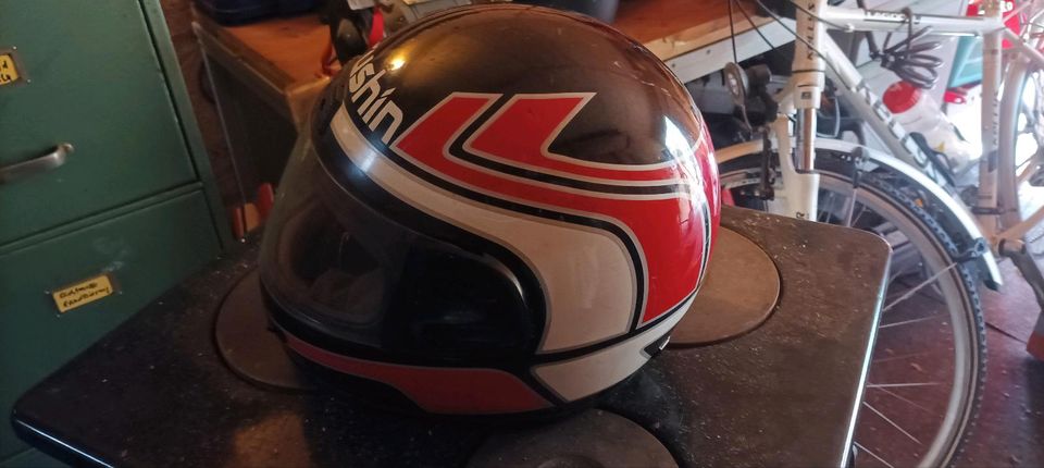 Motorradhelm in Leipzig