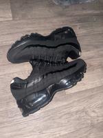 Nike AirMax 95 all black 40 Niedersachsen - Osteel Vorschau