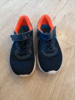 Nike jungs turnschuh Sneaker 32 Sachsen - Limbach-Oberfrohna Vorschau