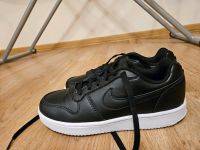 Nike Schuhe Größe 36.5 Rheinland-Pfalz - Roth b Hamm Vorschau