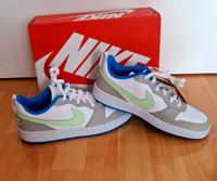 Nike Sneaker Neu mit Original Karton  Gr. 40 unisex Leipzig - Probstheida Vorschau