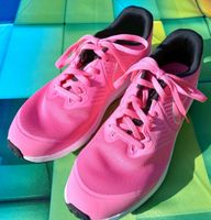 Nike Sportschuhe soft pink rosa w.neu Gr.39 Sachsen - Meißen Vorschau