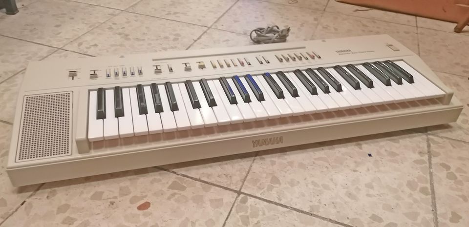 Yamaha Keyboard mit Analogsound und Arpeggiator vintage... in Berlin