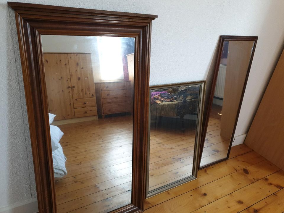 Bis 31.05. Diverse antike Spiegel in Wunstorf
