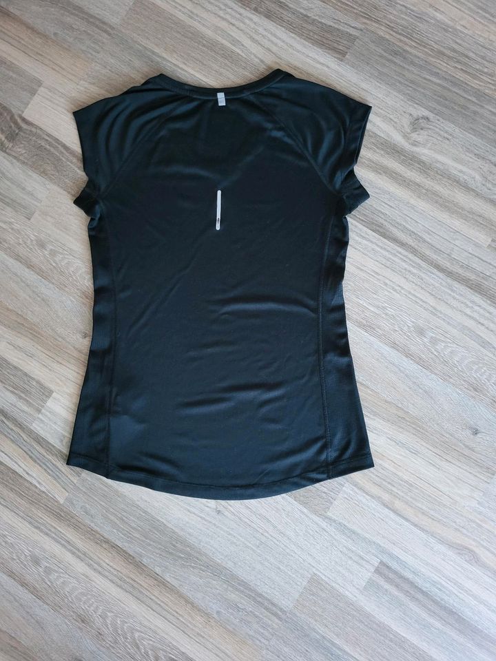 Nike T-Shirt dri fit schwarz Damen Größe S Laufen Running in Werl