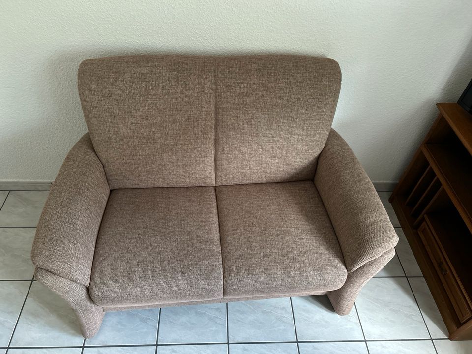 Sitzgarnitur / Sofa zweiteilig in Attendorn