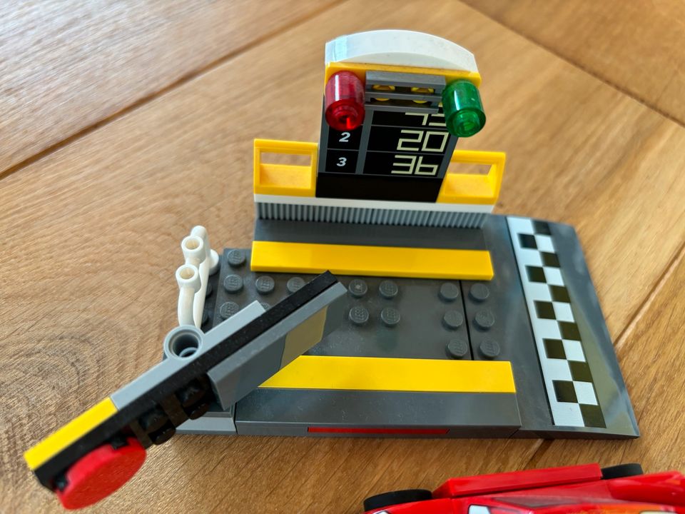 Lego  Junior Cars Disney in Postau