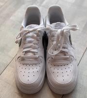 Nike Air Gr. 38 Nordrhein-Westfalen - Rödinghausen Vorschau
