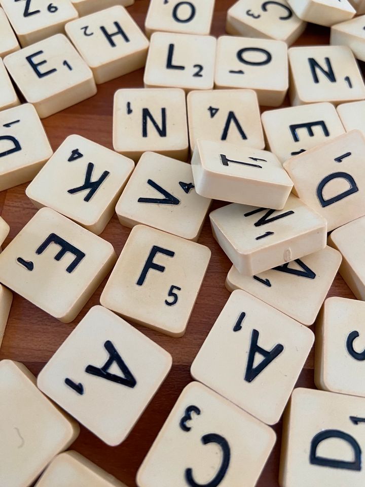 Spear Spielen ~ Scrabble ~ Buchstaben in Weeze