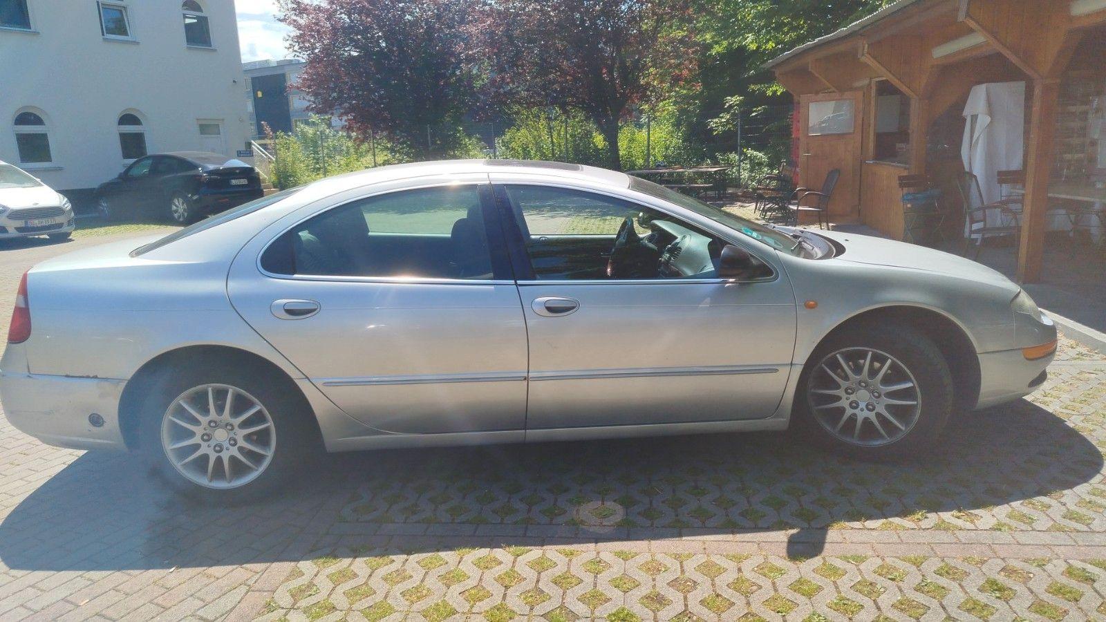 Abbildung des Autos Chrysler 300 M 3.5 V6 24…