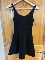 Kleid Jersey H&M Gr. 32 schwarz Sachsen - Annaberg-Buchholz Vorschau