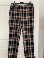 MNG Mango Basic Damenhose mit Biese Gr. 38 Marburg - Michelbach Vorschau