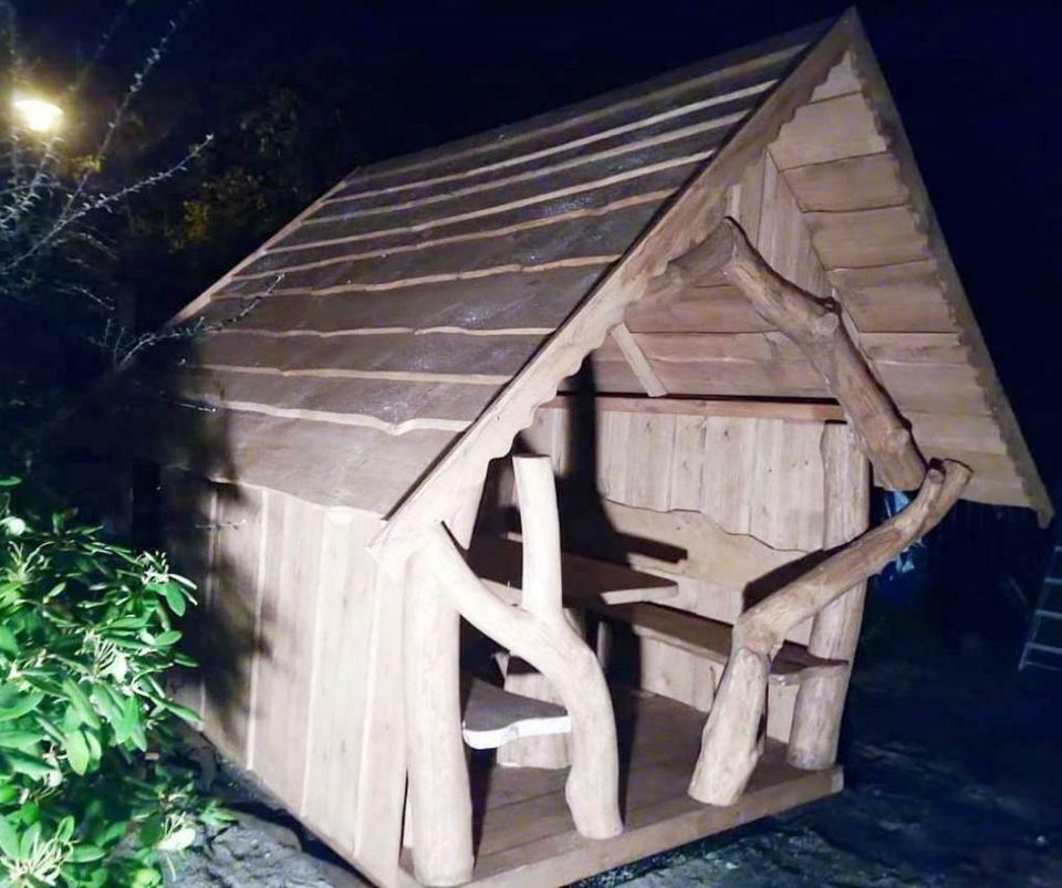 Gartenpavillon, Gartenhaus, Gartenlaube, Sitzdachgarnitur, in Aurach