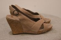 Varese Sandalen Leder Gr. 37 Wedges Wildleder beige Sommer Schuhe Niedersachsen - Borkum Vorschau