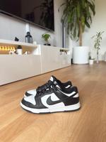 Nike Dunk Low Sneaker Gr. 40 Schwarz / Weiß Neuwertig Sachsen - Zwoenitz Vorschau