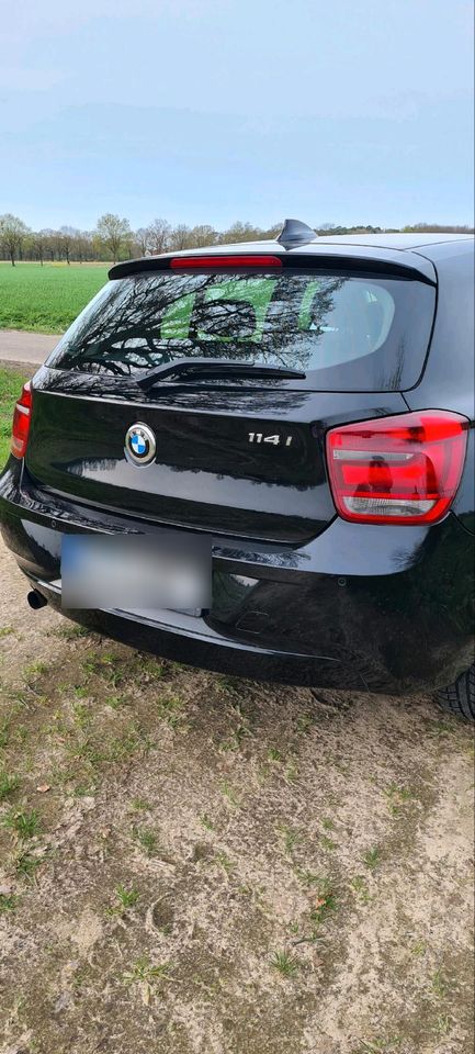 BMW 114i schwarz,TÜV 02/26, Alufelgen in Greven
