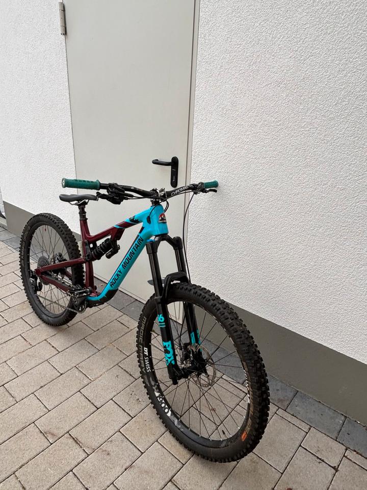 Rocky Mountain Altitude Carbon C50 Gr. M mit vielen Upgrades in Landau in der Pfalz