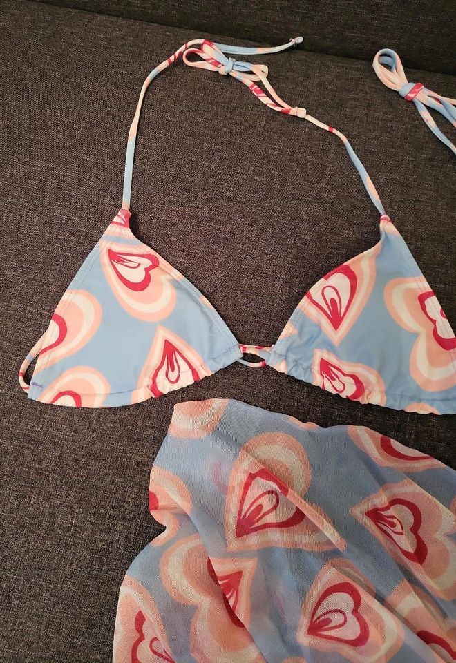 NEU 3 tlg. Bikini Set Triangel blau weiß rot Gr.L in Hamburg