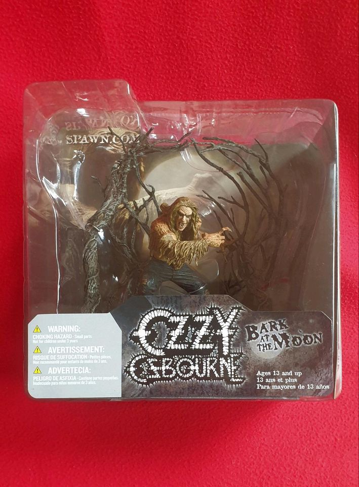 McFarlane Ozzy Osbourne Bark at the Moon no Neca in Essen Freisenbruch