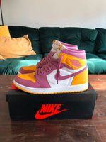 Nike Air Jordan 1 Retro High University Gold/Weiß/Light Bordeaux Nordrhein-Westfalen - Moers Vorschau