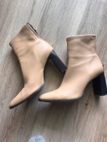 Lederschuhe ASOS 9cm Absatz Stiefeletten Ankle Boots 39 Bayern - Augsburg Vorschau