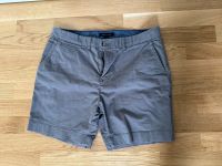 Tommy Hilfiger Shorts Kurze Hose Bermudas Grösse 34 grau Baden-Württemberg - Grenzach-Wyhlen Vorschau