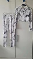 Set von Shein: Langarmshirt (bauchfrei) und Hose, Größe 134 Hessen - Hochheim am Main Vorschau