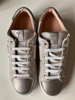 Joop Sneaker, Halbschuhe, silber, Leder, Gr. 40, NEU Baden-Württemberg - Eriskirch Vorschau