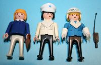 Playmobil Polizei Figuren Ersatzteile Polizisten blau grün Hessen - Rüsselsheim Vorschau