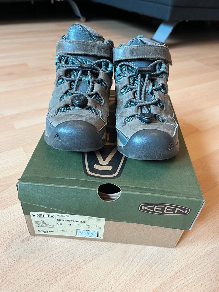 Keen Outdoor/ Wanderschuhe in grau, Größe 30 in Idstein