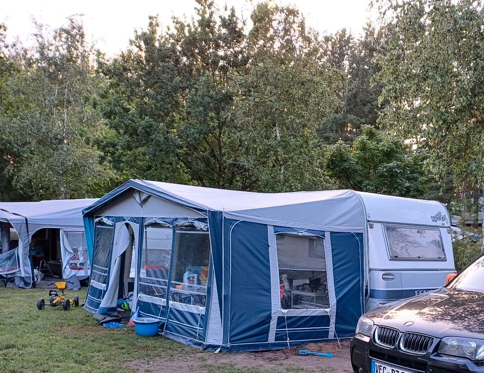 Fendt Platin 150 Wohnwagen mit Vorzelt und TV in Lohne (Oldenburg)