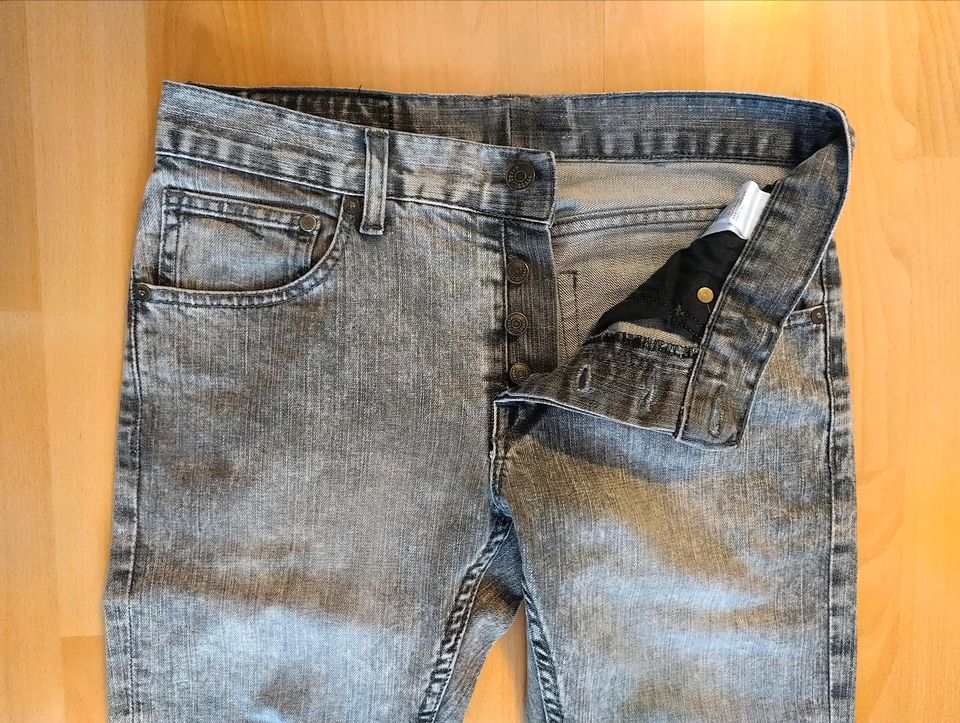 Slim Jeans Stretch Moonwashed Acid customized W29 - Top Zustand in München