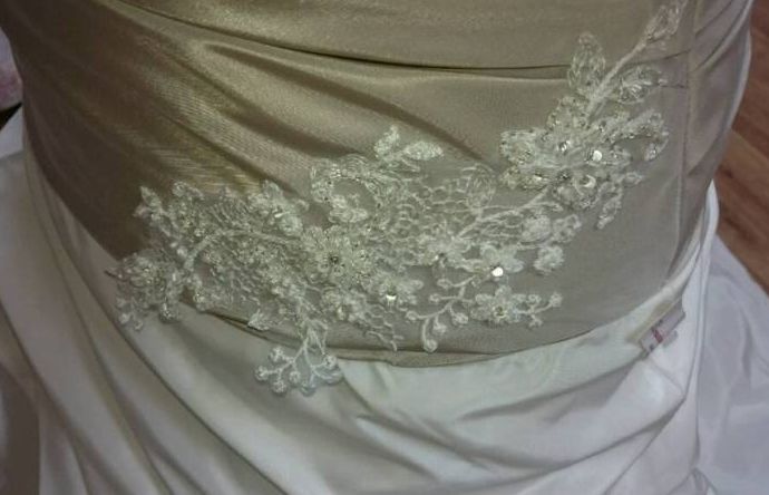 Brautkleid Hochzeitskleid Bolero Reifrock in Hamburg