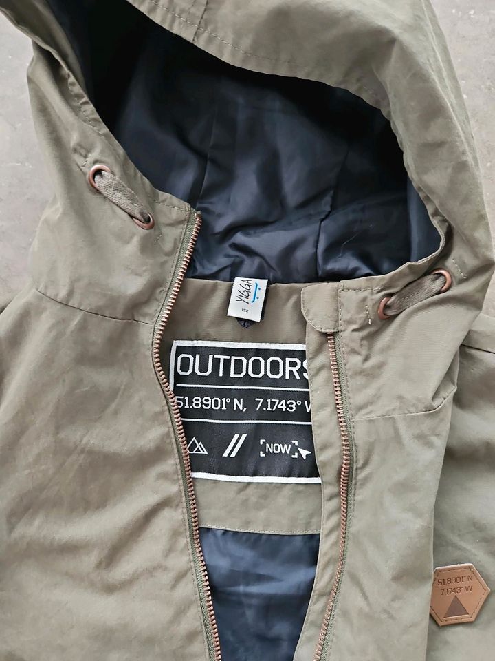 Jacke Gr.152 leicht, outdoor, khaki in Böbingen an der Rems